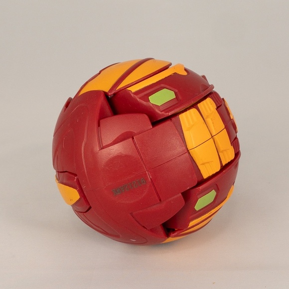 Bakugan Armored Alliance Deka Dragonoid Jumbo Magnetic Release Ball Toy - Picture 6 of 11